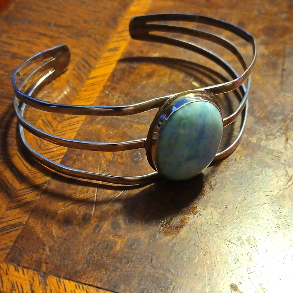 Vintage sterling silver Larimer cuff bracelet